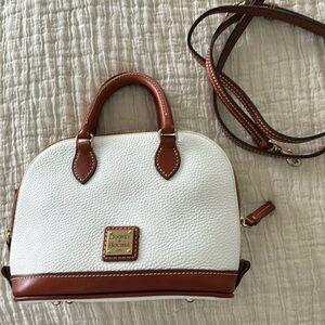 Dooney and Bourke purse